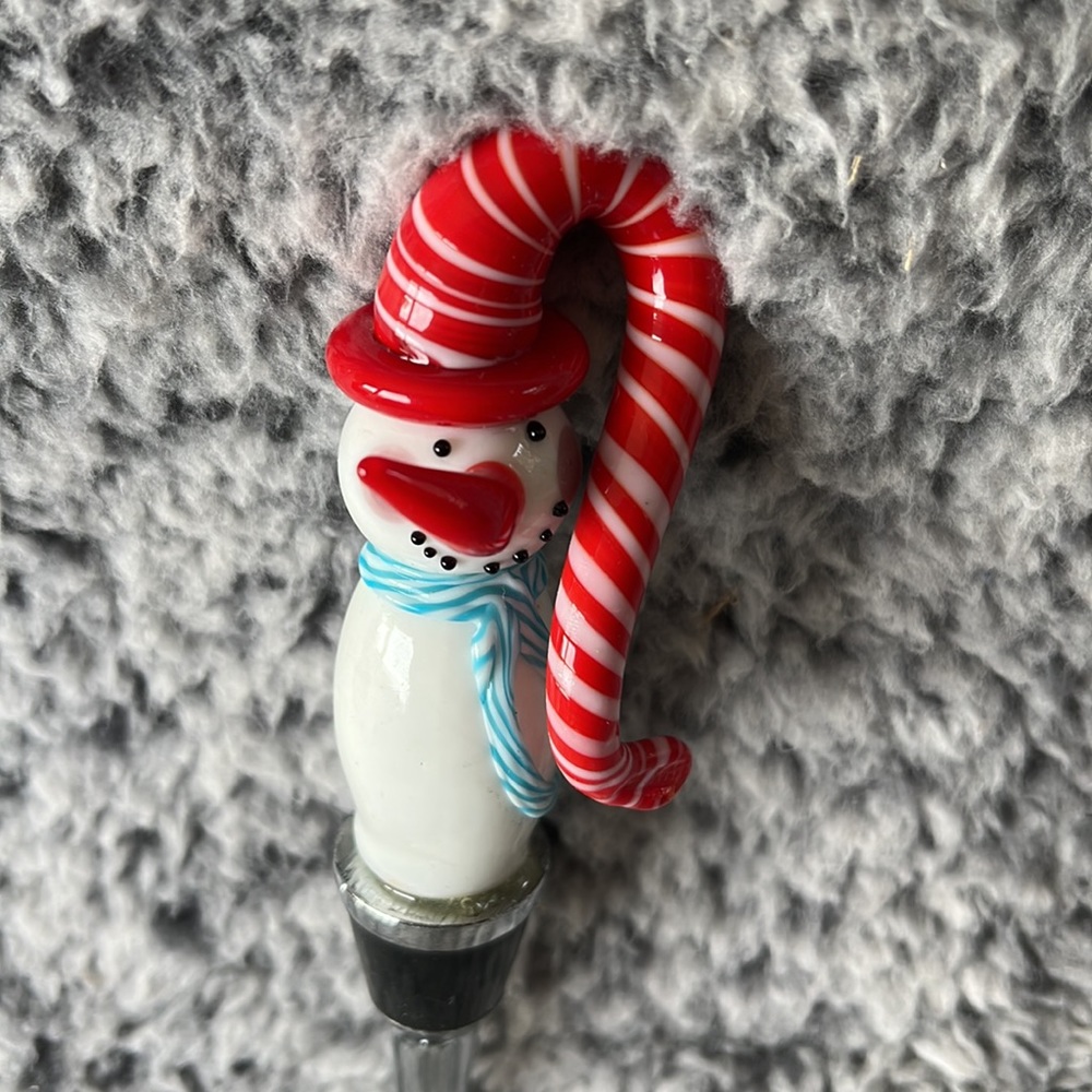 Brand New in Box glass Snowman Wine bottle stopper